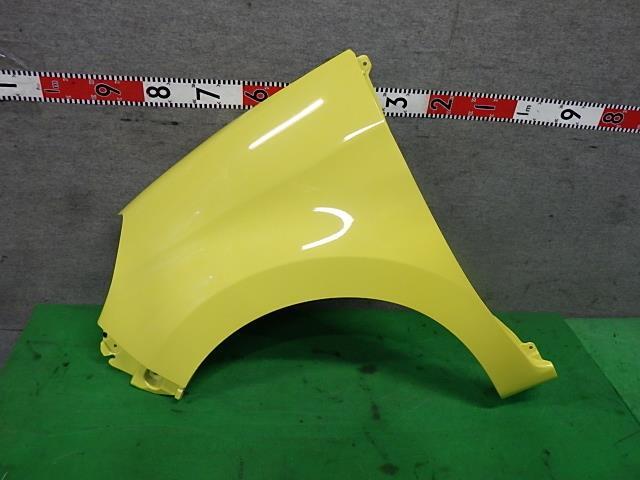 パッソ 5BA-M700A 左Fフェンダー 53812-B1250 53812-B1270拍卖