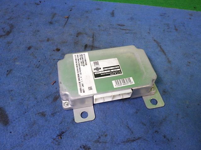 マーチ DBA-NK13 4WDコンピューター 41650-1HB0A 88300-1HN1B 41650-1HB0A拍卖