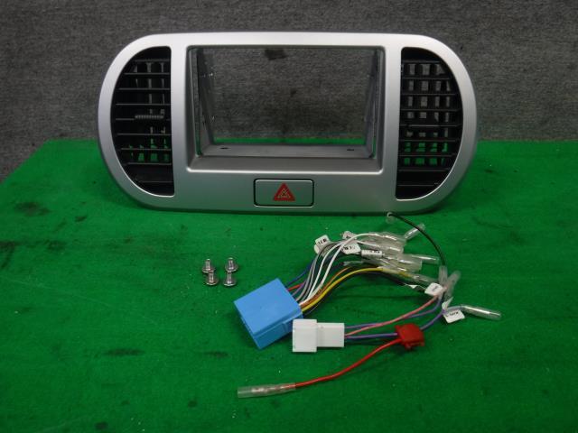 モコ DBA-MG22S 「オーディオパネル」 73322-81J0 68310-4A00A拍卖