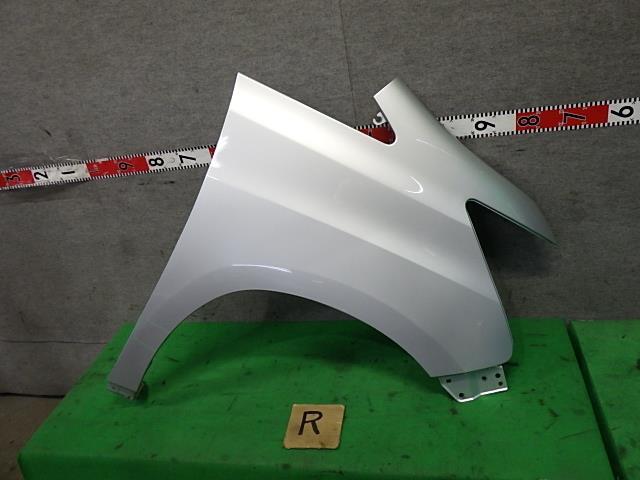 ヴェルファイア DBA-ANH25W 右Fフェンダー 53801-58020拍卖