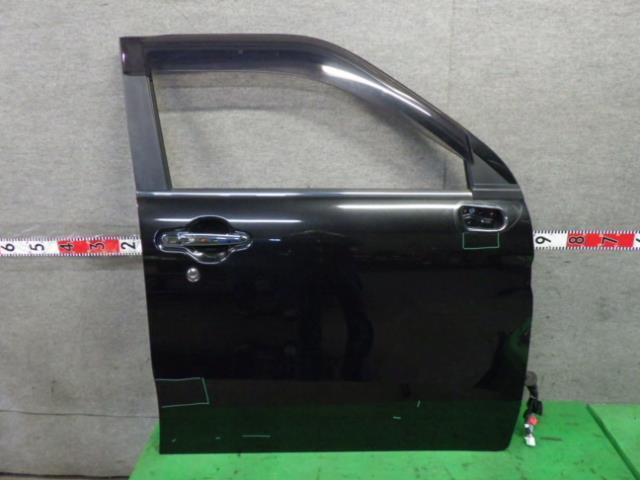 キャスト DBA-LA260S 右FドアASSY M2H3 67001-B2440拍卖