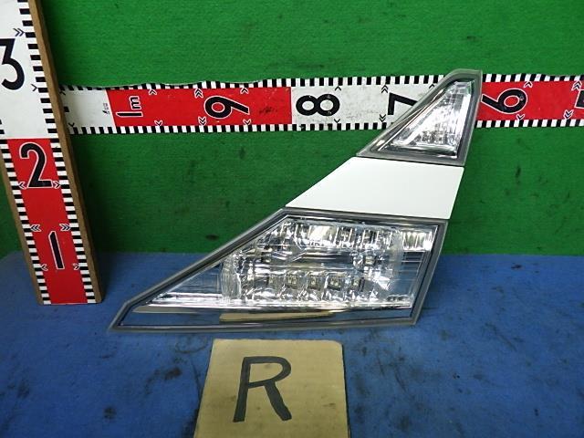 ヴェルファイア DBA-ANH25W 右フィニッシャーパネル 58-32 81580-58140拍卖