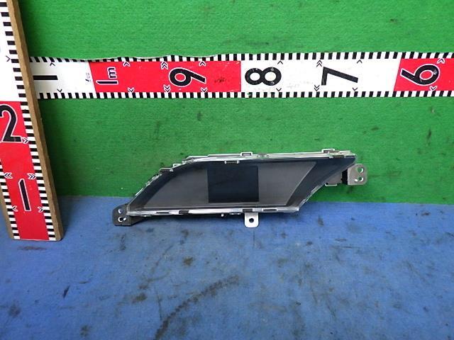 ノア DBA-ZRR85W マルチモニター 83290-28010-A拍卖