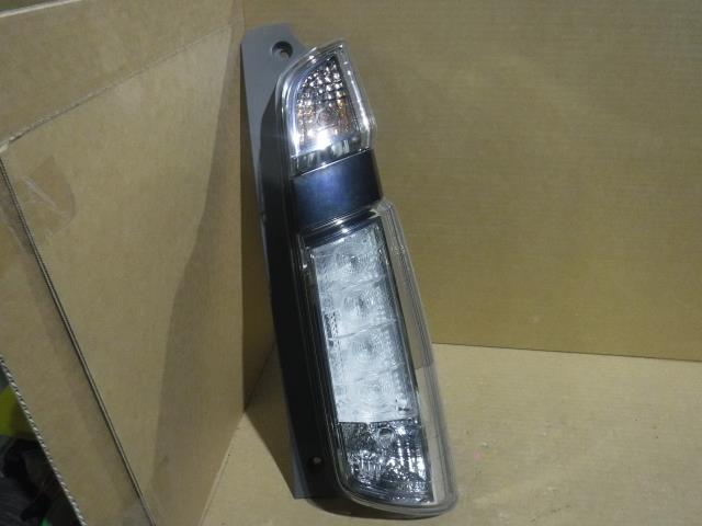 N-WGN DBA-JH2 右テールランプ W1400 33500-T6G-N02拍卖