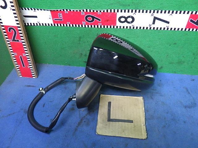 フィット DAA-GP5 左サイドミラー M62 76258-T5A-J51拍卖