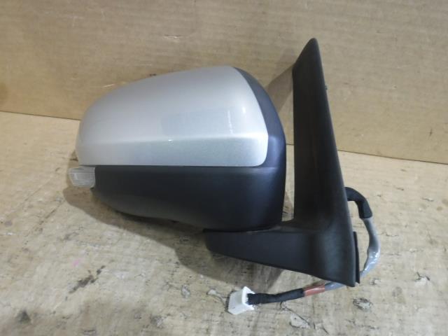 タント DBA-LA610S 右サイドミラー 87910-B2P20拍卖