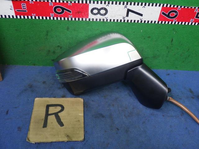 レヴォーグ DBA-VM4 右サイドミラー VB24 91036VA500拍卖