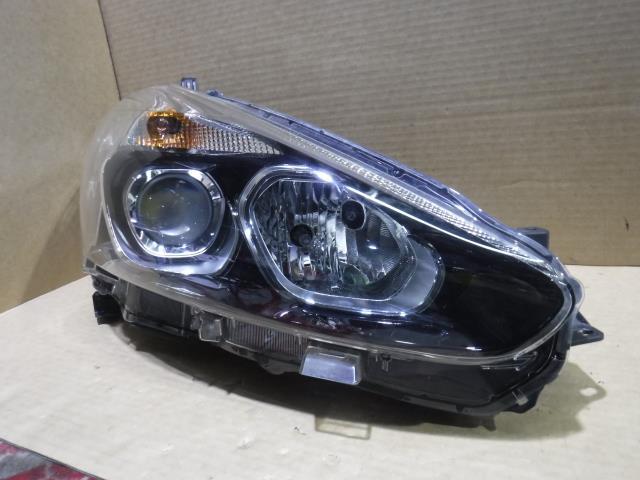 シエンタ DBA-NCP175G 右ヘッドランプASSY 52-282 81130-52K20拍卖