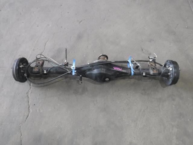 ミニキャブ 3BD-DS16T RアクスルホーシングASSY MQ517193拍卖
