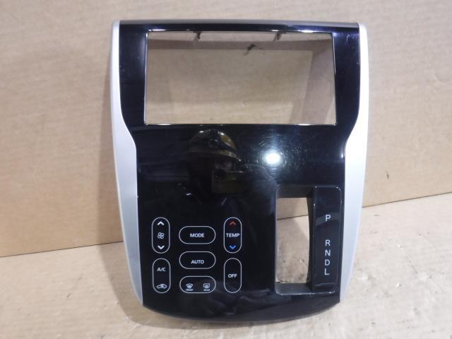 eKワゴン DBA-B11W A/Cスイッチパネル 7820B041XA 7820B041XA拍卖