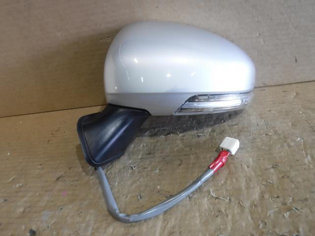 プリウス DAA-ZVW30 左サイドミラー 9316 87940-47150拍卖