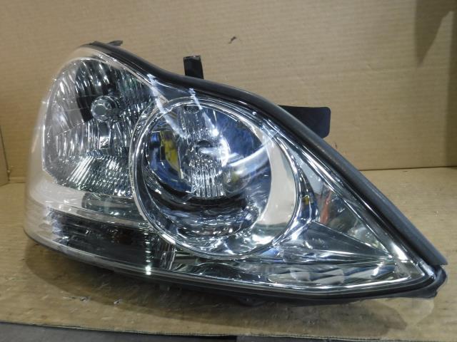 イプサム UA-ACM21W 右ヘッドランプASSY 47-30 81110-44230拍卖
