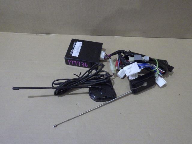 プリウス DAA-ZVW30 その他 コントロールユニット拍卖