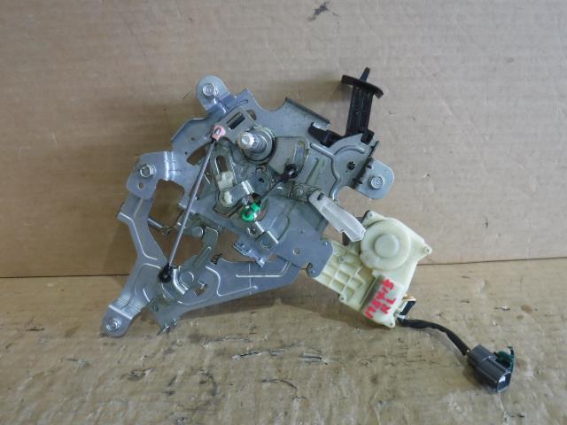 モビリオスパイク DBA-GK2 左Rドアロックソレノイド 72650-SCC-003拍卖
