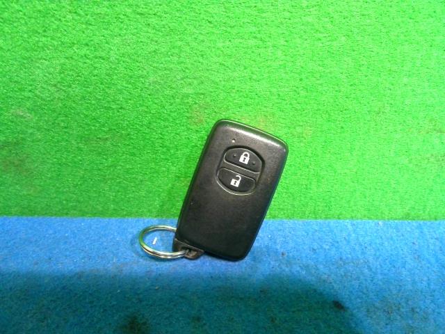 プリウス DAA-ZVW30 キーレスリモコン 89904-47170拍卖