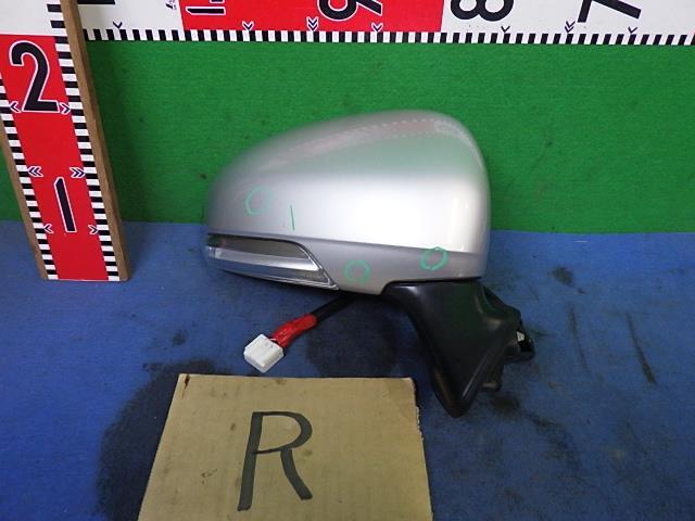 プリウス DAA-ZVW30 右サイドミラー 9316 87910-47150拍卖