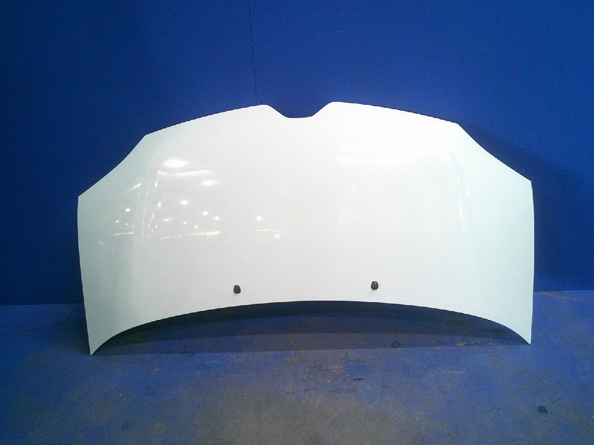 【個人宅配不可】中古 ルノー トゥインゴ ボンネットフード (棚6375-K212)拍卖