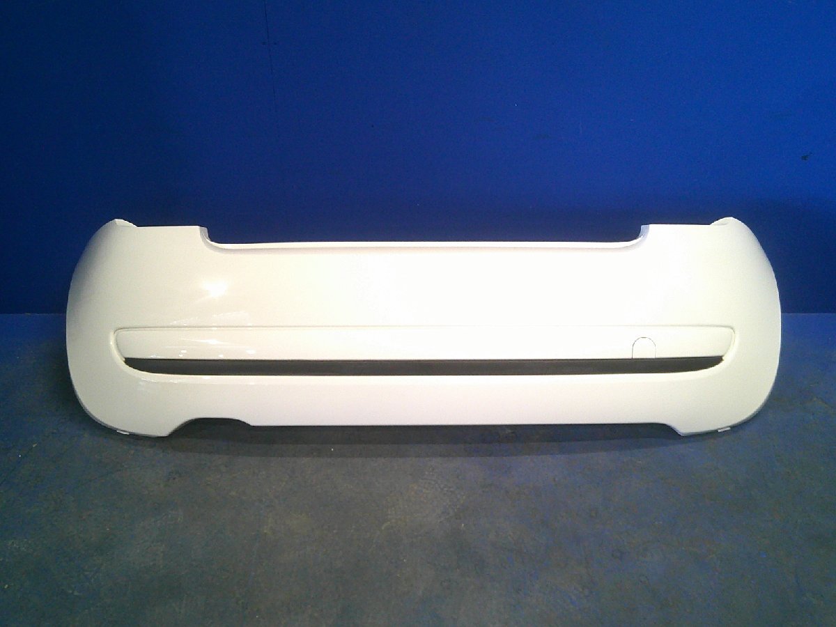 【個人宅配不可】中古 フィアット 500 31209 純正 リアバンパー 735425627 (棚6502-B501)拍卖