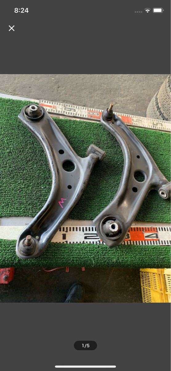 全国送料無料 トヨタ ヤリス ロアアーム 左 右 MXPA10 MXPH10 MXPK10 MXPK11 アクア シエンタ lower arm aqua yaris sienta 左右 55拍卖