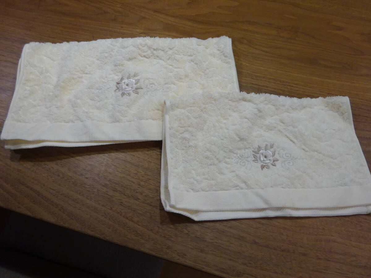 ホットマン●フェイスタオルとハンドタオル拍卖