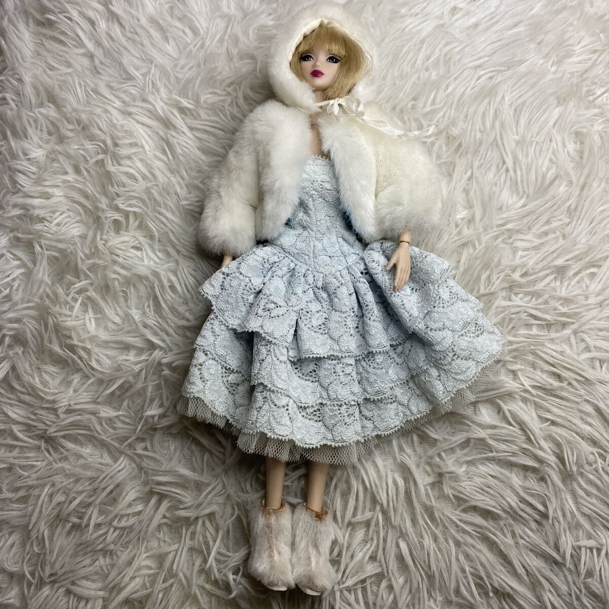 【105-004】 着せ替え人形 人形 ドール拍卖