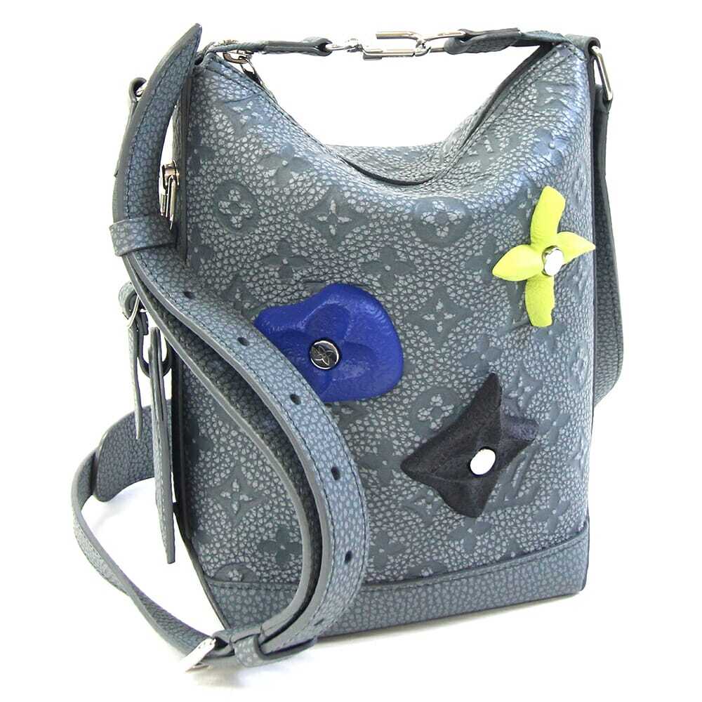 ルイヴィトン ショルダーバッグ トリヨン クライミング ホーボー クルーザーPM M20875 グレー トリヨンレザー 中古拍卖