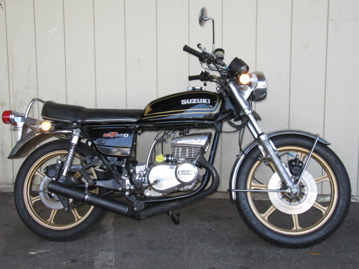 全国送料無料!NGT380純正オプション メルバ キャストホイール前後セット中古品 GT380 リアディスク 初期物 当時物 ブレンボ 実動車外し品拍卖