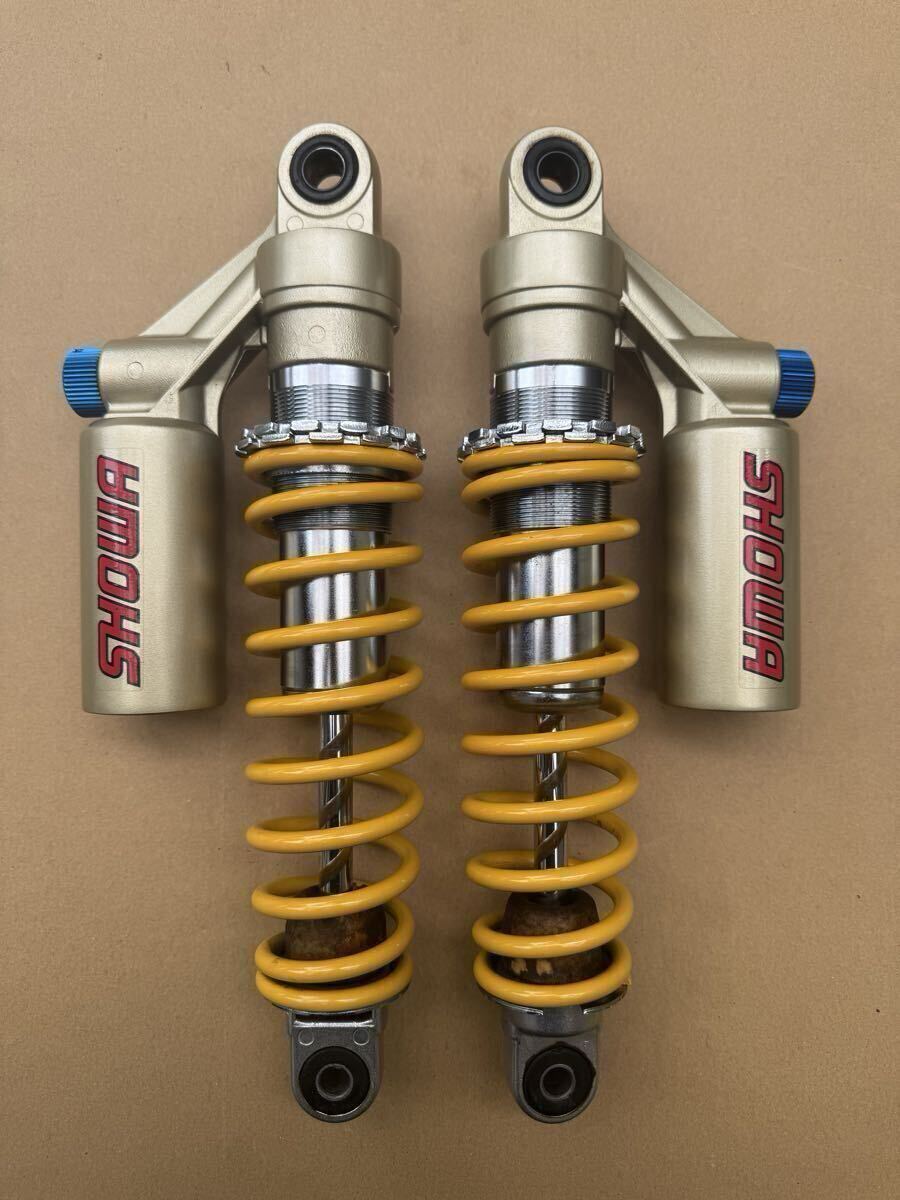 美品 SHOWA KAWASAKI カワサキ ZR250B バリオスII 純正 リアショック サスペンション リアショック イエロー拍卖