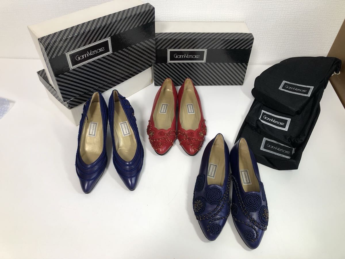 10-217 Gianni Versace ジャンニ ヴェルサーチ ヒール パンプス ブランド 靴 サイズ 35 1/2 箱付き レディース 女性 まとめ セット拍卖