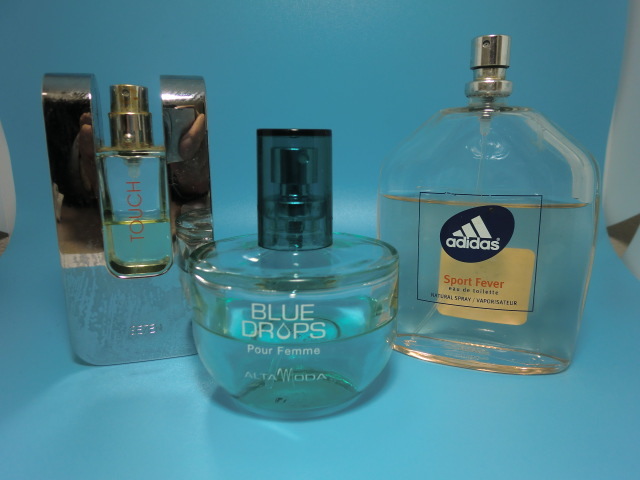 【410】adidas スポーツフィーバー100ml 香水、他香水2点おまけ付拍卖