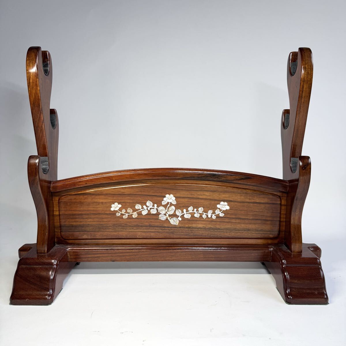 刀掛 花梨 螺鈿象嵌 三本掛 上質 (検) 刀掛け 日本刀 刀置き 刀装具拍卖