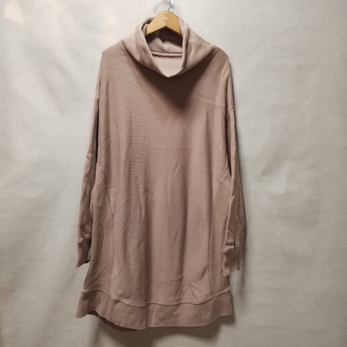 ニコアンド niko and...レディースリバースウィーブスウェット素材長袖チュニック4(L)拍卖