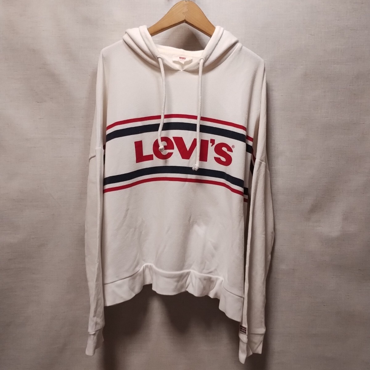 リーバイス Levi'sレディース ショート丈ロゴプリントスウェットプルオーバーパーカー S フーディー拍卖