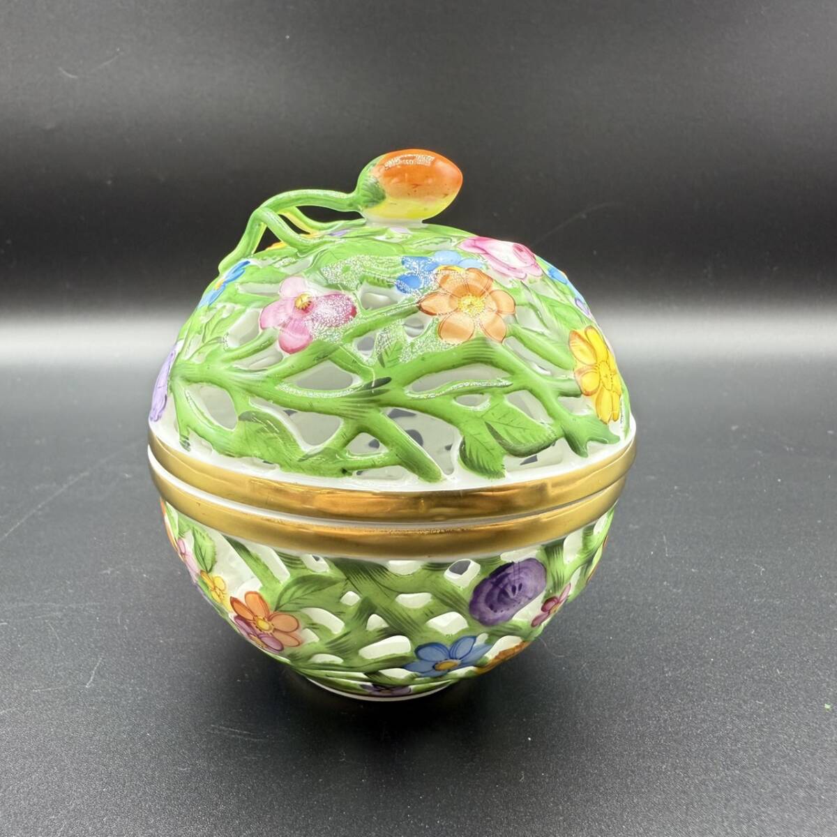 25名/A013009-21/IK5000/T113-437/【名古屋】小物入れ HEREND ヘレンド HVNGARY HANDPAINTED 6213 C 20 D 95拍卖