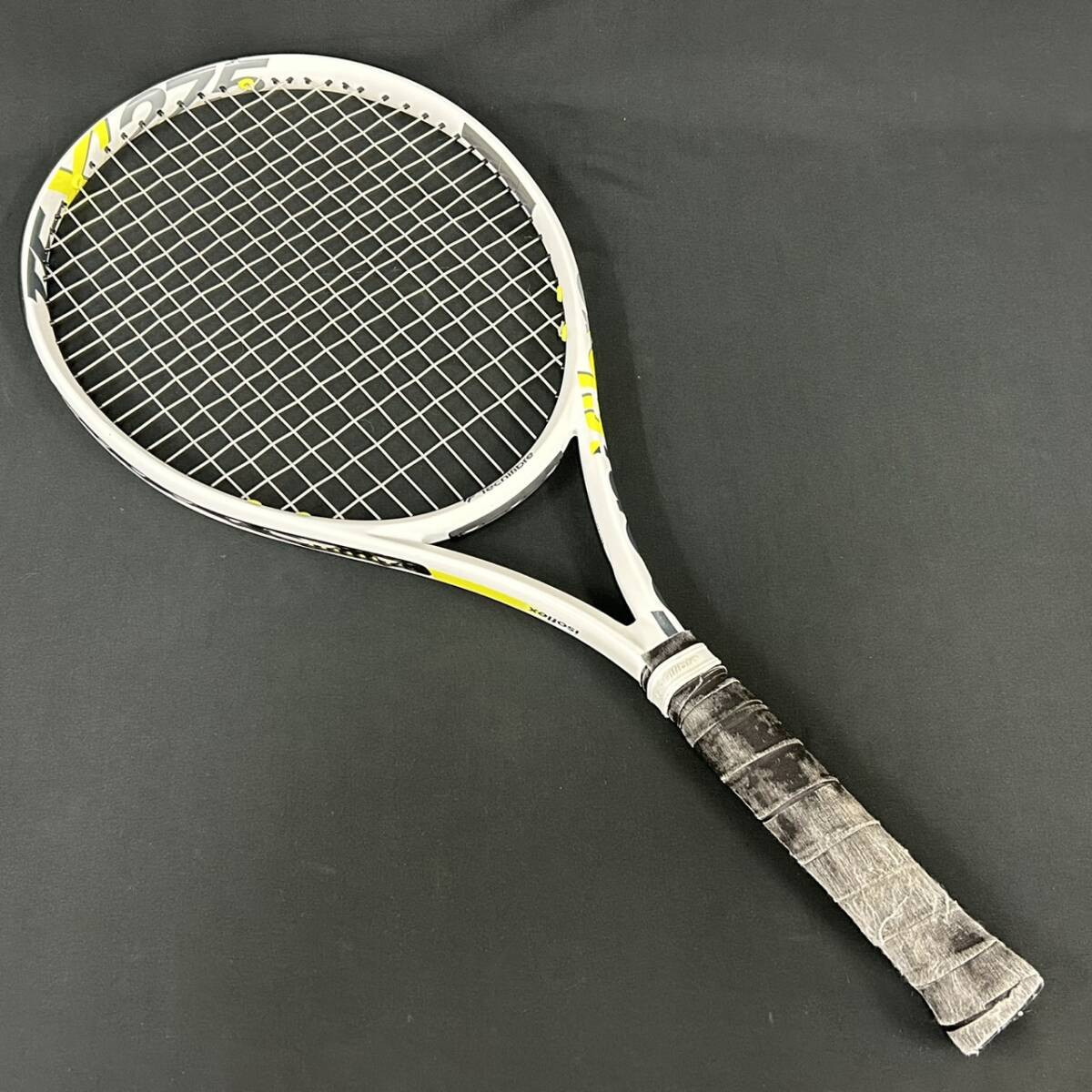 25広/B001147-1/MK3000/P113-127/【名古屋】Tecnifibre テクニファイバー TF-X1 275 Isoflex 硬式テニスラケット拍卖