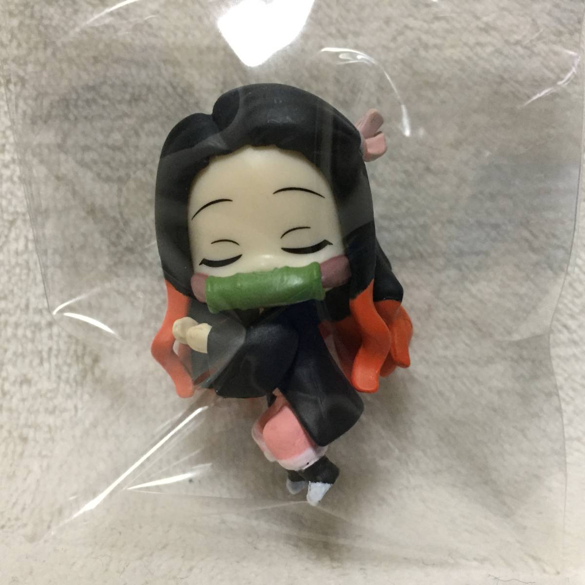 ☆鬼滅の刃 すやすや★オン・ザ・ケーブル vol.1 竈門禰豆子☆フィギュア マスコット拍卖