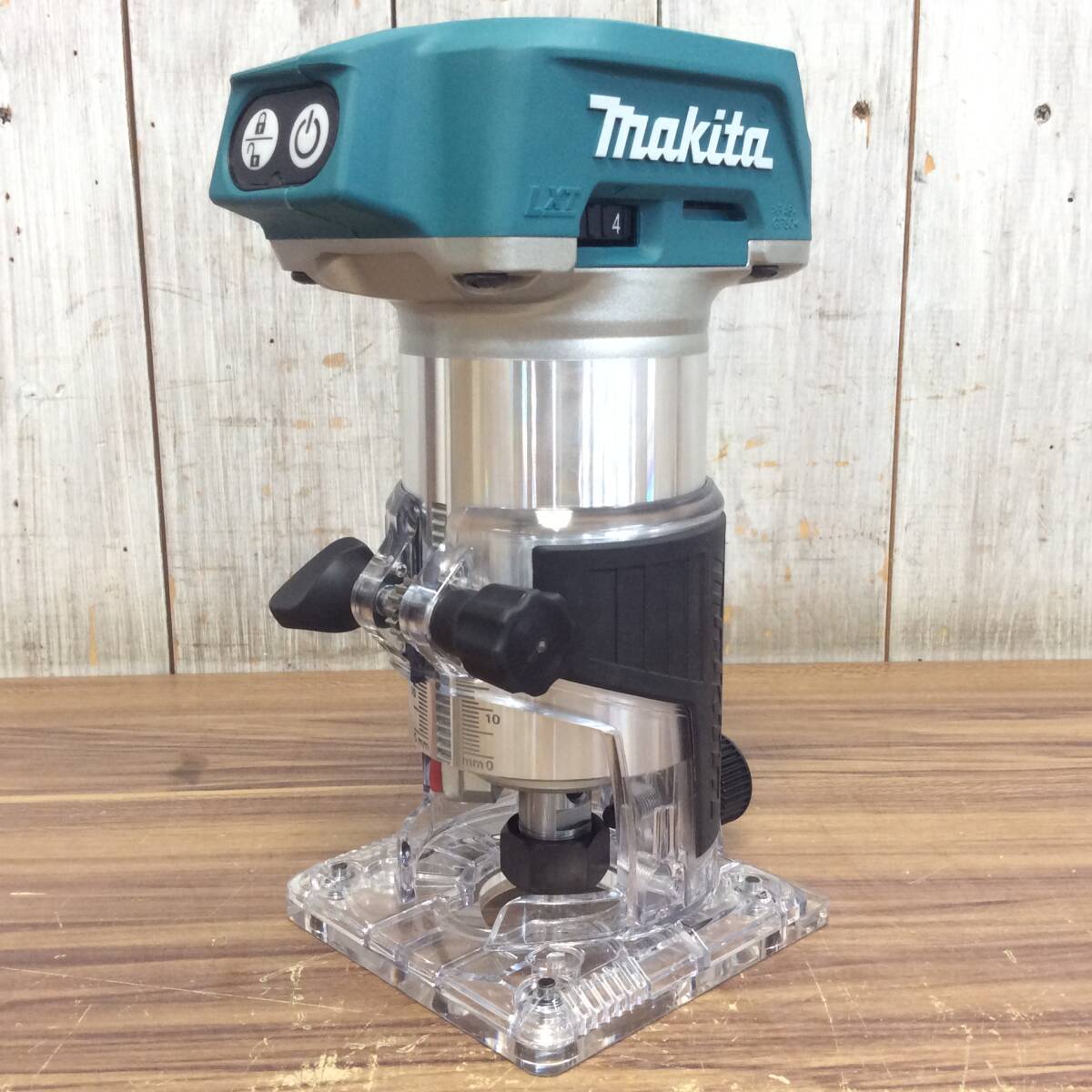 【WH-8910】中古品 makita マキタ 18V 充電式トリマ RT50D ※充電器+バッテリ別売り拍卖