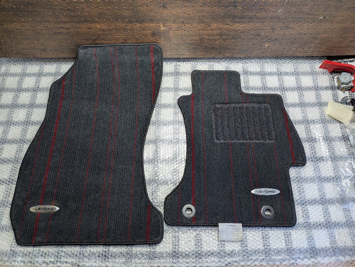 SUBARU レヴォーグ VMG VM4 純正フロアマット 美品拍卖