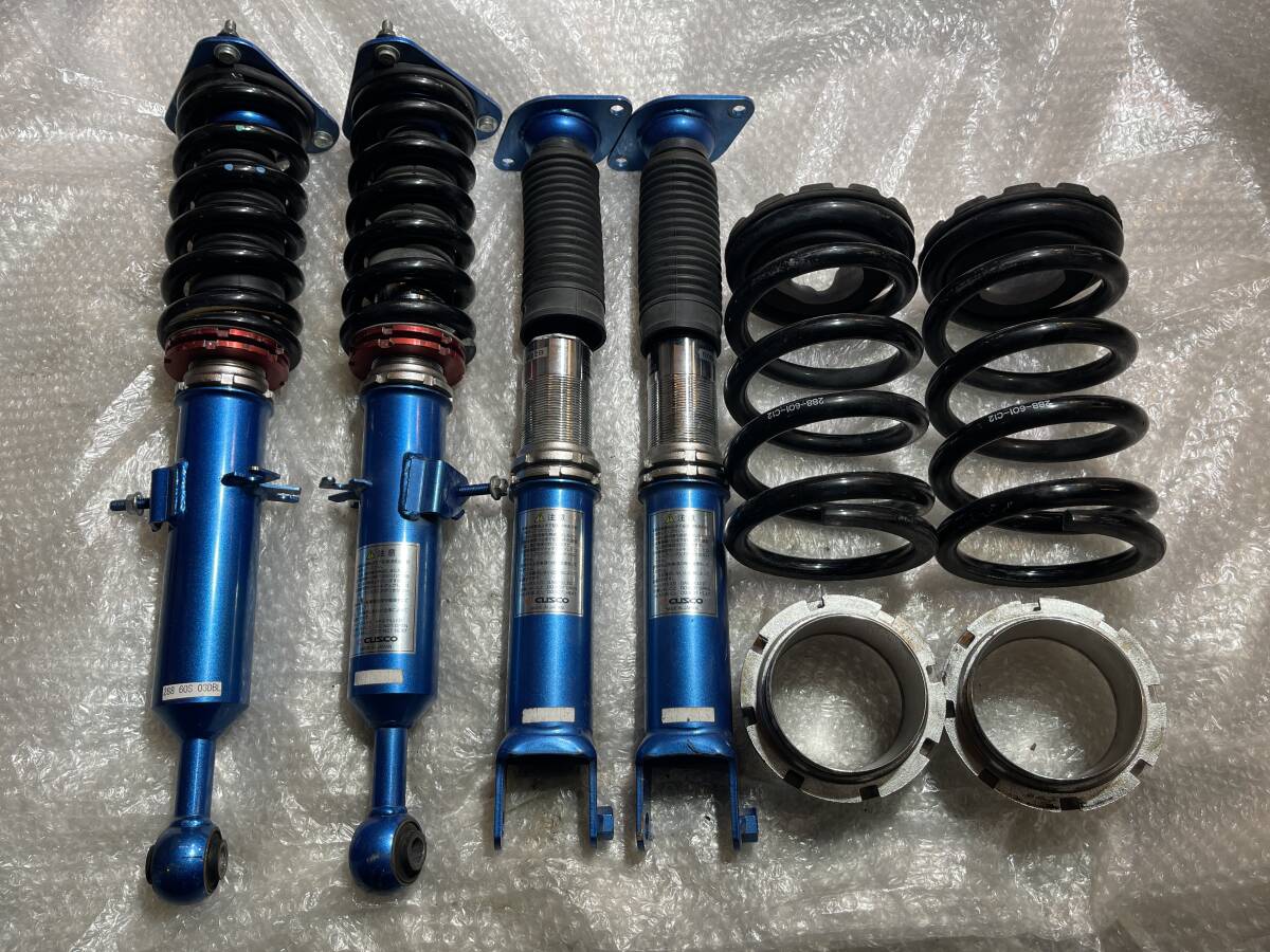 V36 スカイライン クーペ Z34 フェアレディZ クスコ ストリートゼロA フルタップ式 車高調拍卖