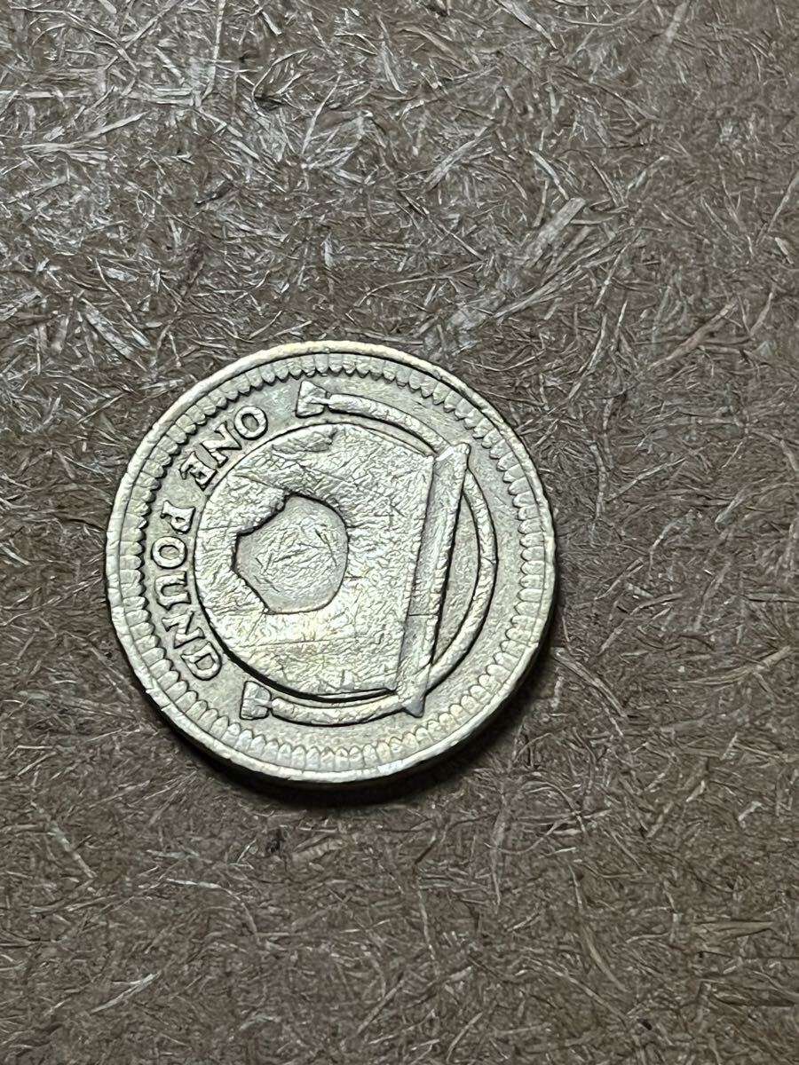 世界 コイン 硬貨 イギリス 1ポンド 紙幣 貨幣 2006年 エリザベス女王 拍卖