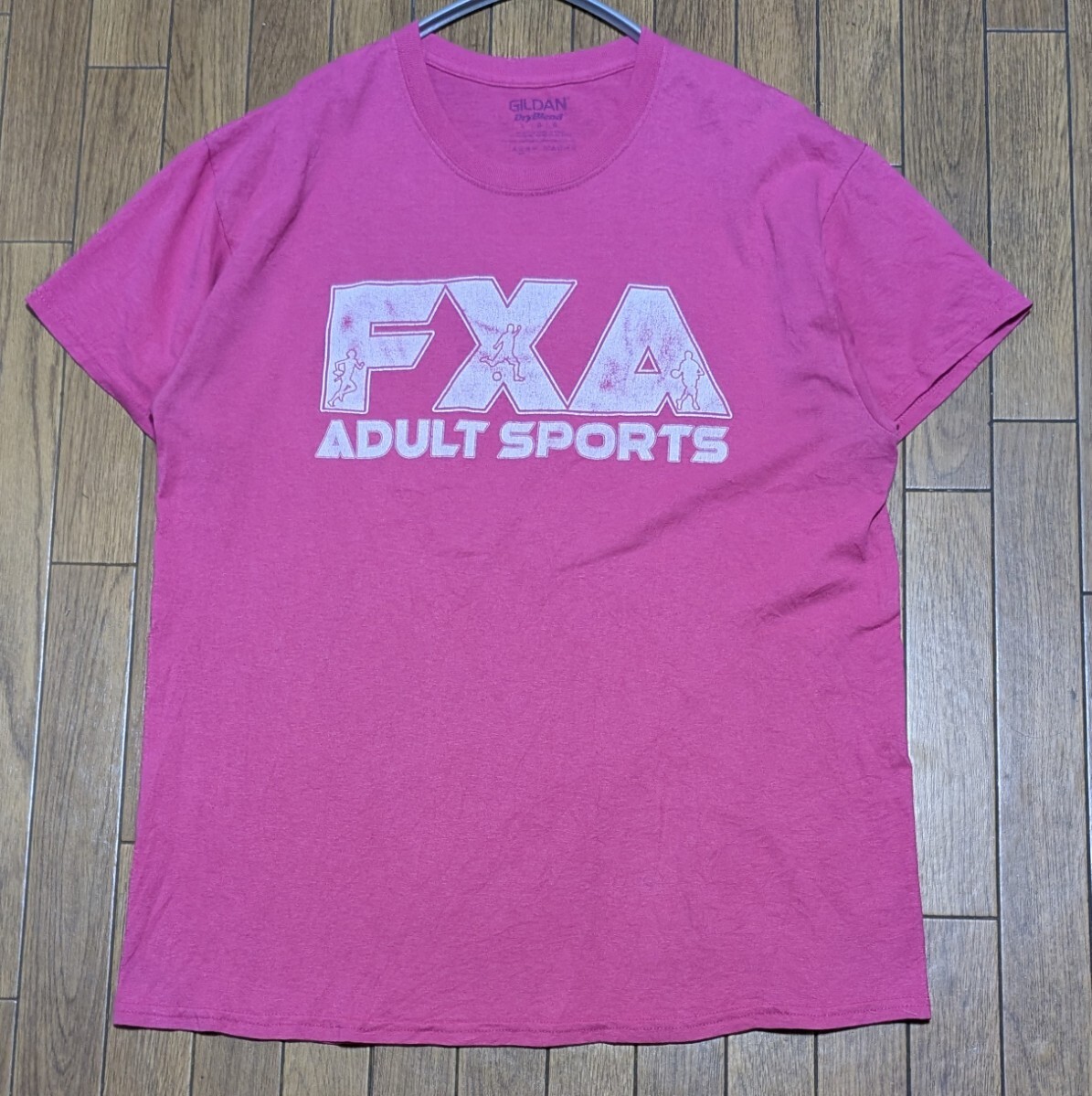 GILDAN ギルダン FXA SPORTS 半袖 Tシャツ L ピンク 企業Tシャツ 企業物 半袖Tシャツ 古着拍卖
