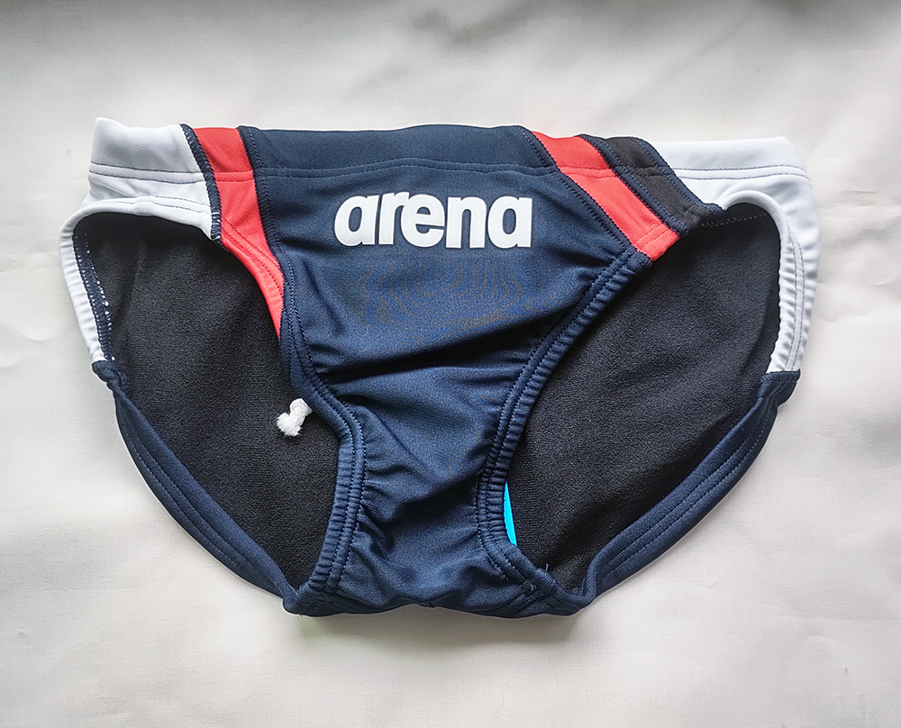 ★即決!アリーナ arena メンズMサイズ 競泳水着 競泳用水着 リミック ビキニ ブーメランパンツ 競パン拍卖