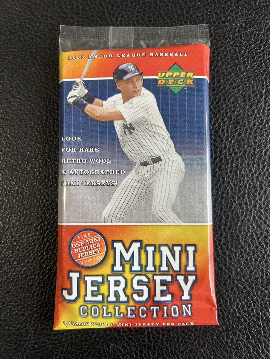 レトロ☆2005年 アッパーデック社製 MINI JERSEY COLLECTION メジャーリーグベースボール トレーディングカードパック 未開封拍卖
