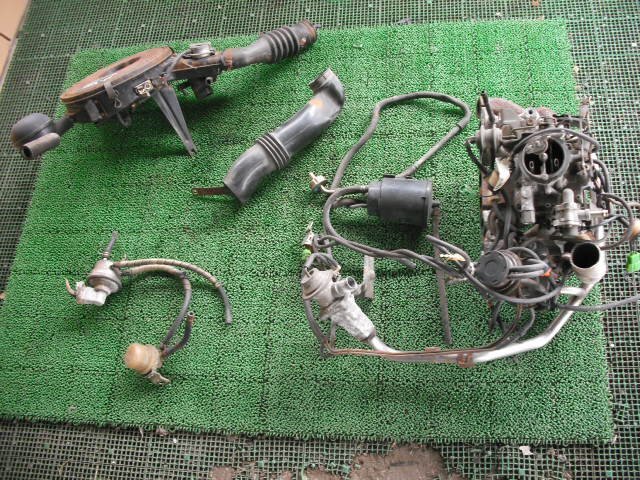 『B282』KE70 4K-U カローラ COROLLA K型 エンジン インマニ,エキマニ,キャブレーター,エアクリーナー 燃料ポンプ g KP61 KE20 TE70 TE71拍卖