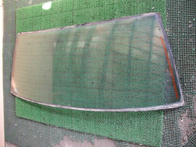 『B283』MS112 5M-GEU クラウン ロイヤルサルーン リアガラス M2747 oc25 個人宅発送不可 鬼クラ セダン ベンチシート 拍卖