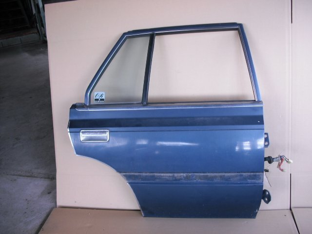 『B283』MS112 5M-GEU 5MGEU クラウン ロイヤルサルーン 869 右リアドア パネル ドアガラス 個人宅発送不可 鬼クラ セダン ベンチシート拍卖