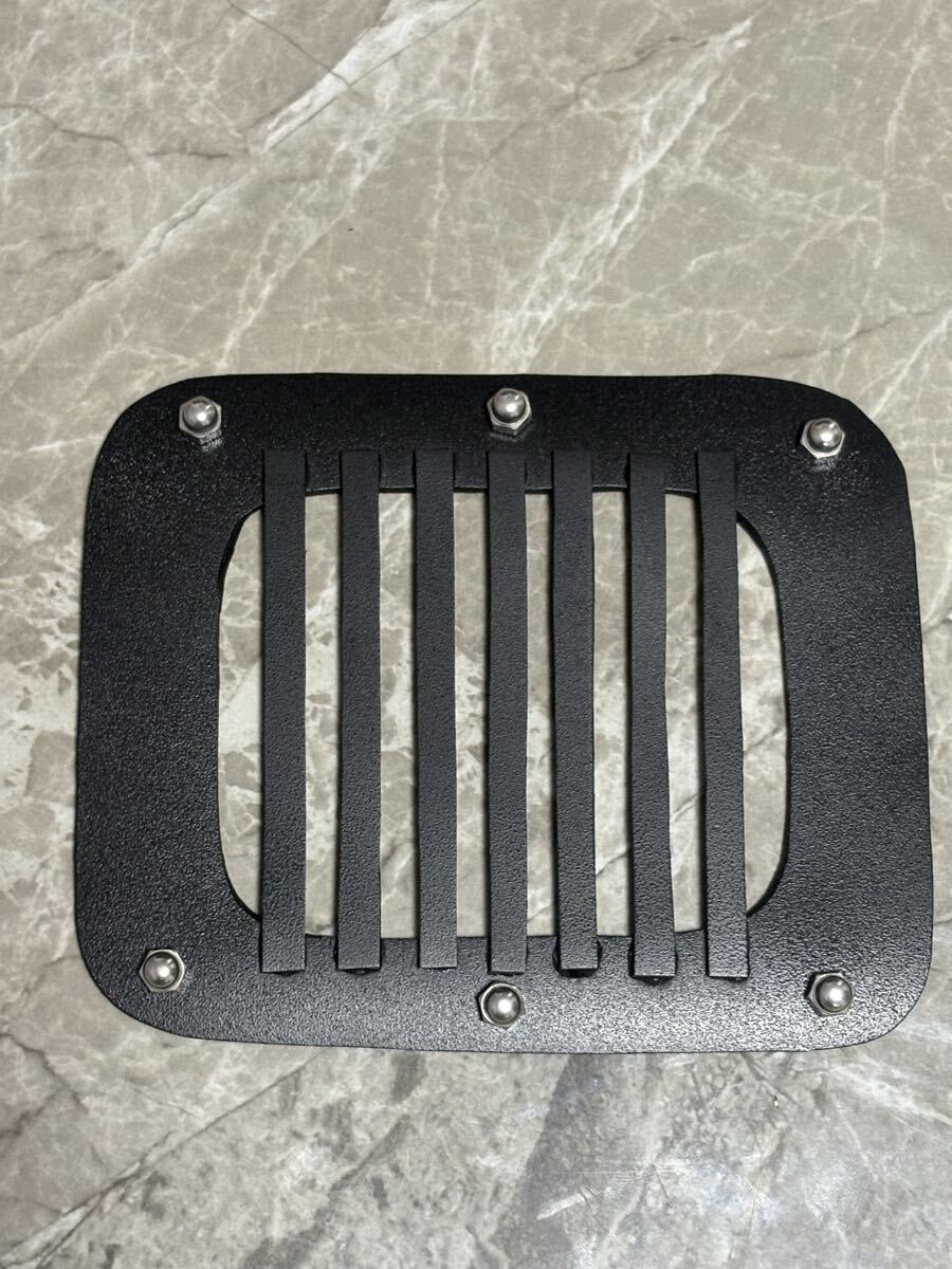 スズキ ジムニー jb23 jb64 jb43 jb74給油口カバー拍卖