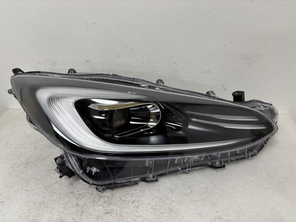 ☆ アクア LED MXPK11 MXPK16 52-336 ヘッドライト 右 ☆51003拍卖