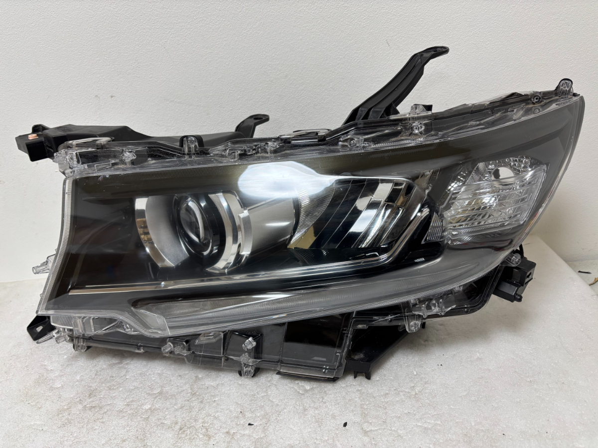 ☆欠損無☆ ランクル プラド 後期 TRJ150W 150系 刻印J LED ヘッドライト 左 ☆5225 2拍卖