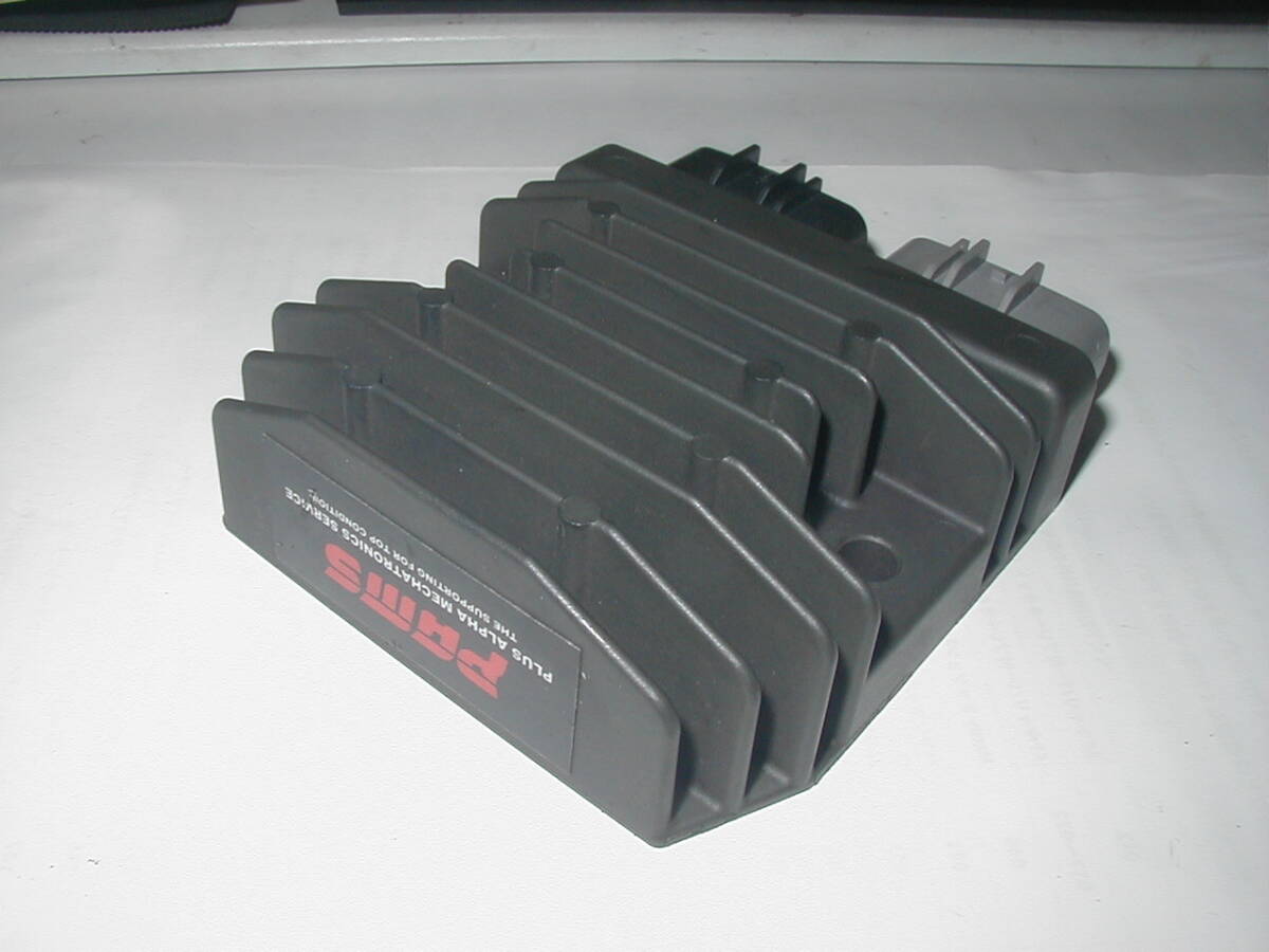 ■Z1RZ750RSZ2■PAMSパムス MOSFTE型レギュレーター■Z750FXKZ1000Mk.2KZ1000FZ900FZⅡカタナ刀GSX1100SCB750FZ1000RZ1000JZ1100Rローソン拍卖